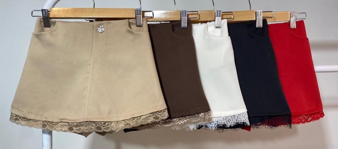 Shorts Pollera Sastrera con Puntilla - Imagen 2