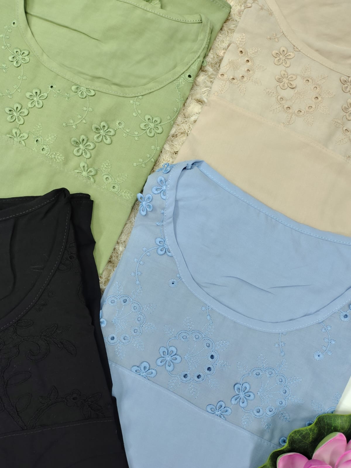 Blusa Fibrana con Broderi - Imagen 3