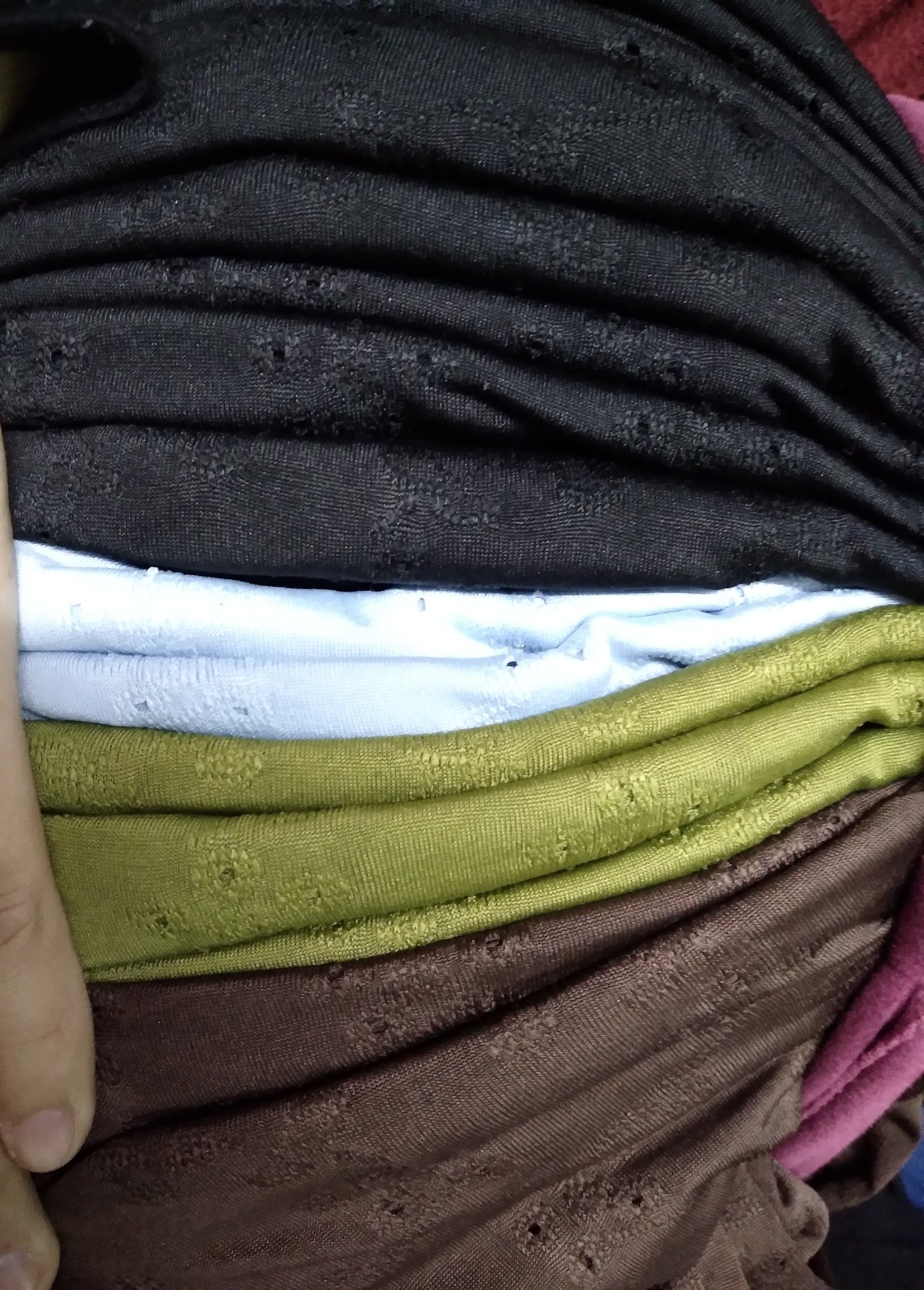 Remera Broderi Talles Especiales - Imagen 4
