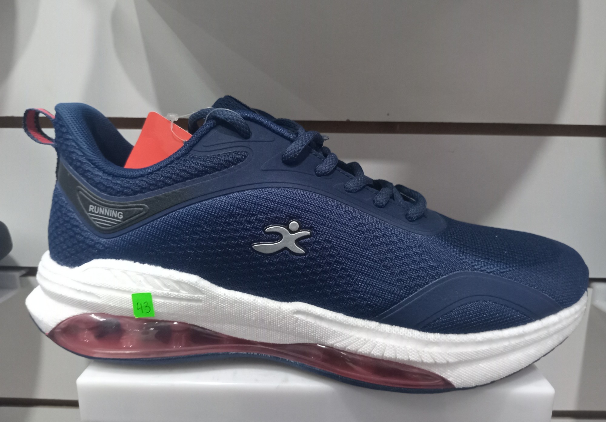 Stock Deportivas - Imagen 3