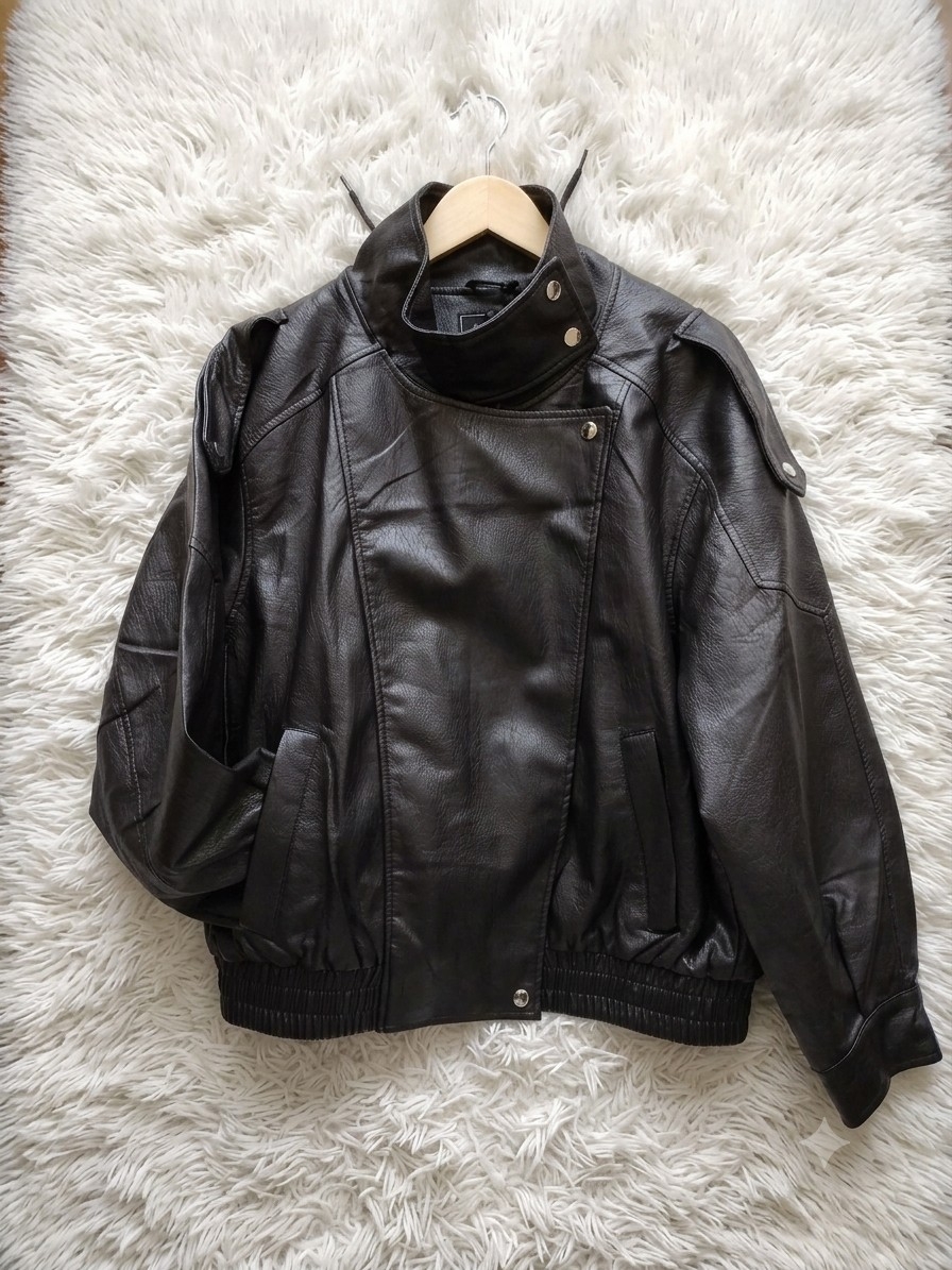 Bomber - Imagen 2
