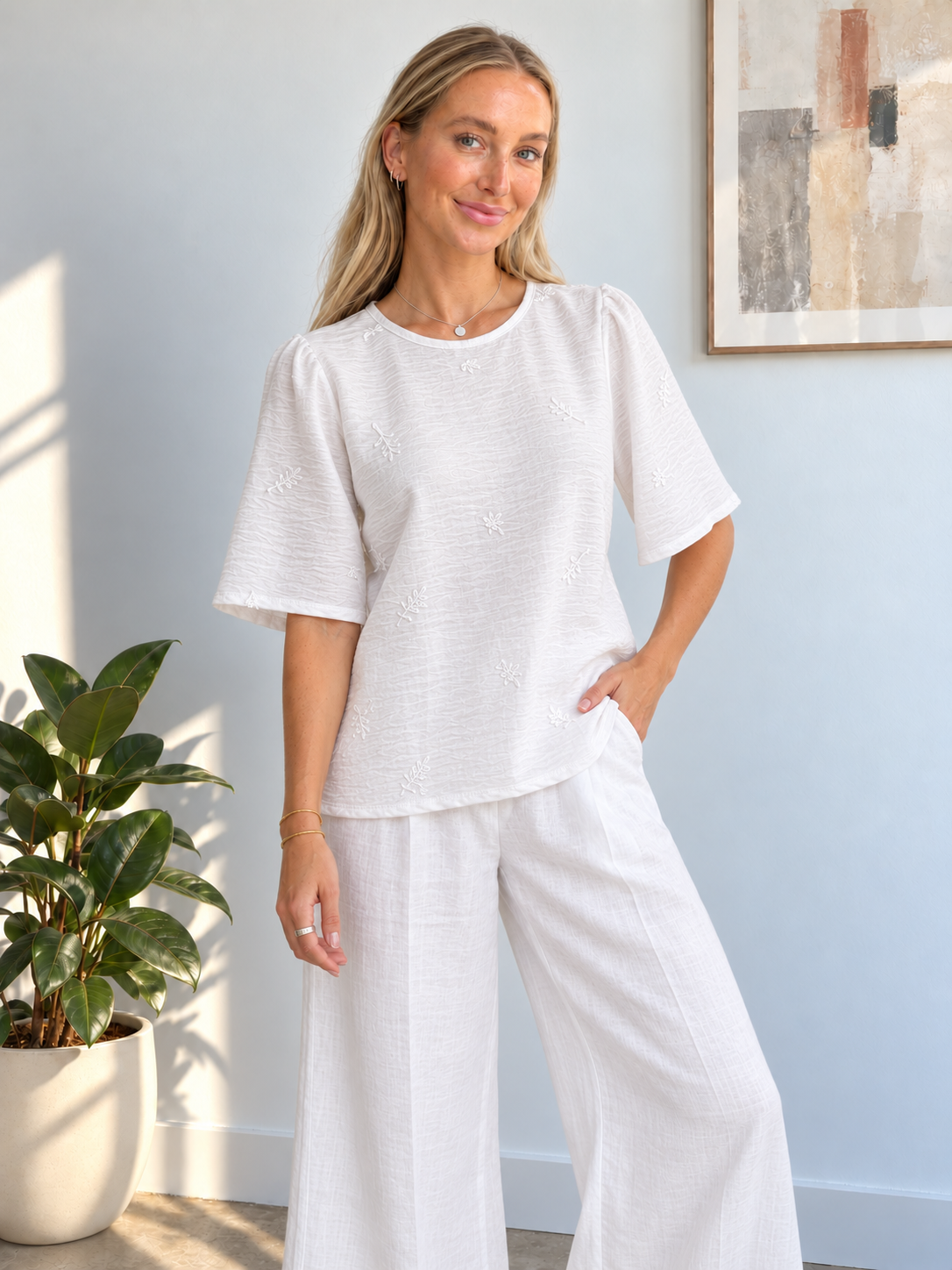 Blusa Bordada 3/4 - ChatGPT%20Image%2012%20sept%202026%2C%2009_32_55%20a.m..png