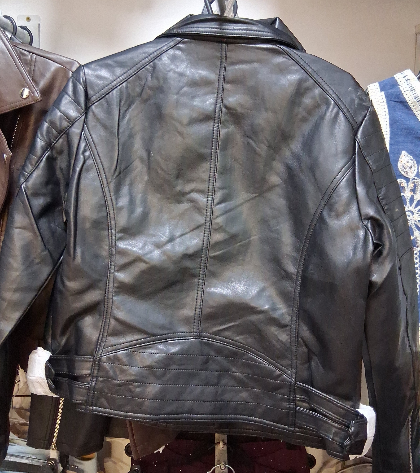 Campera Talles Especial - Imagen 2