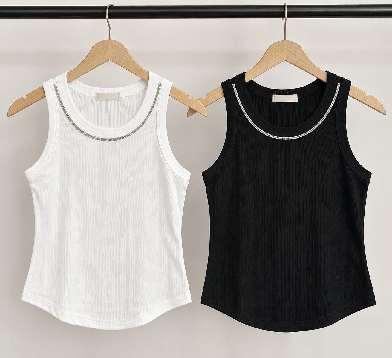 Musculosa Morley con Strass - 152fc687-a06d-4385-9b74-652b52b92781.jpeg