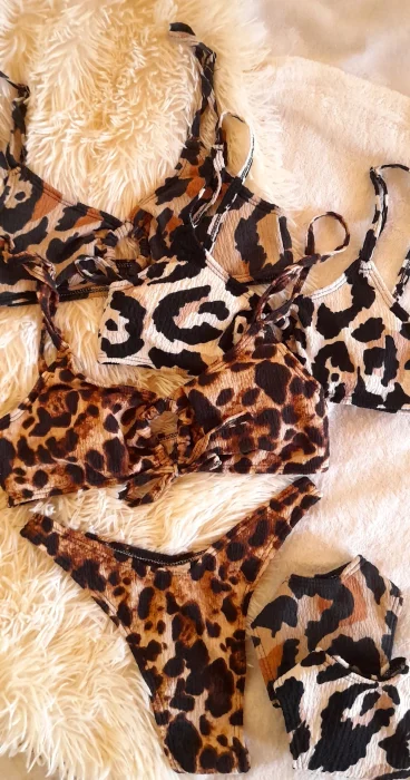 Bikinis Print