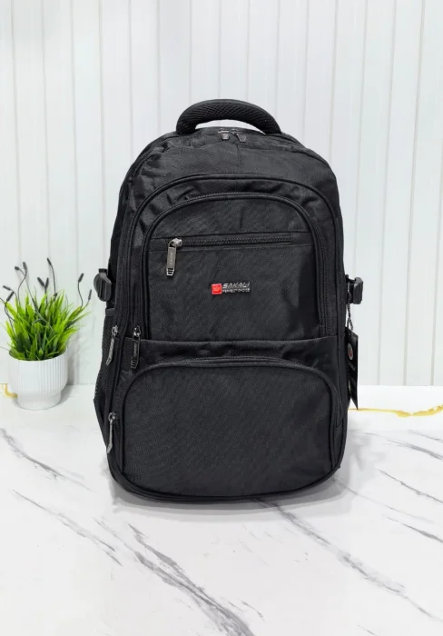 Mochilas   de Hombre Reforzada* 
 *impermeable* . Excelente Calidad