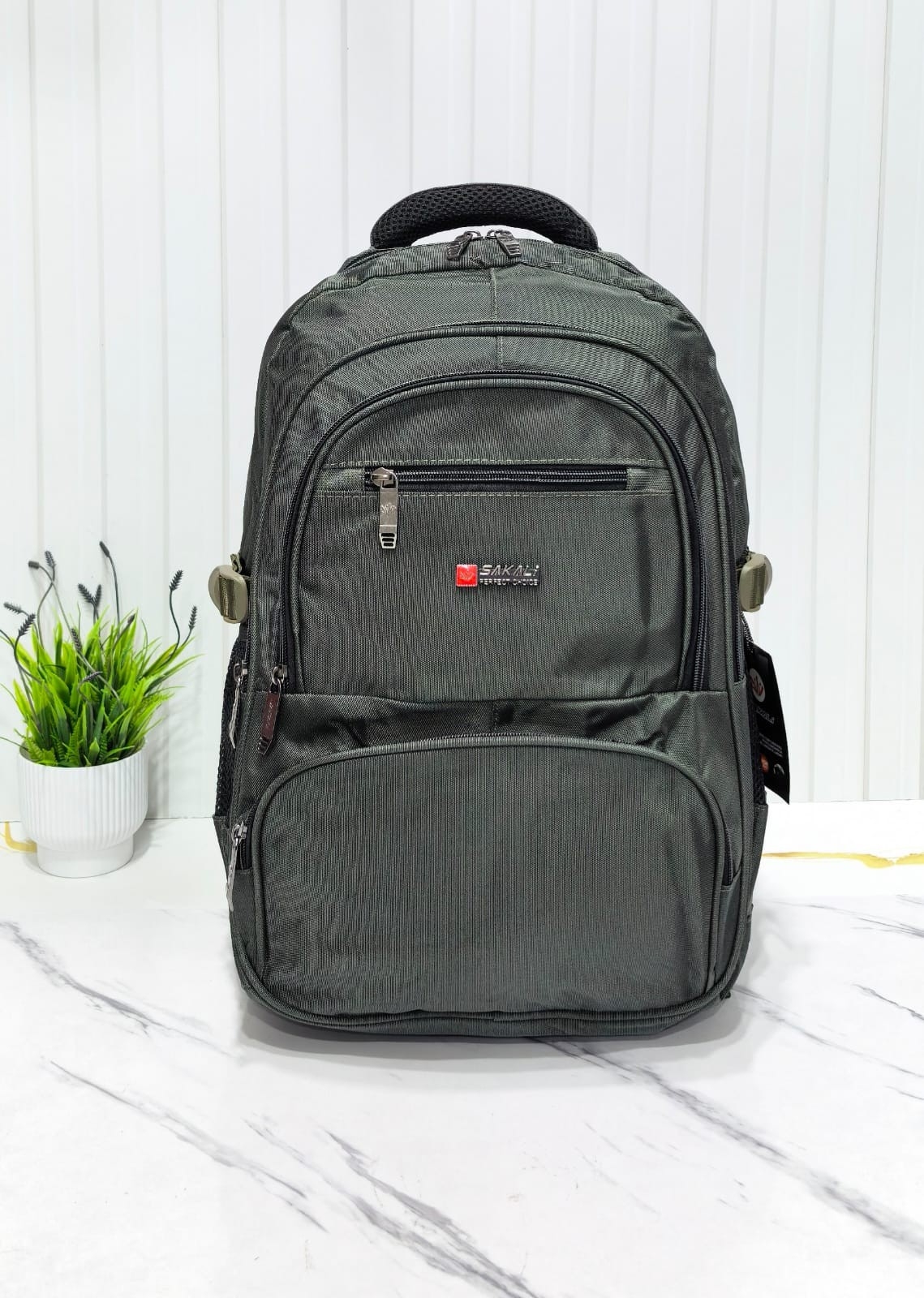 Mochilas de Hombre Reforzada*
*impermeable* . Excelente Calidad - Imagen 2