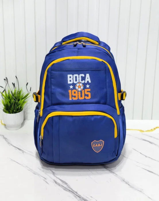 Mochilas *originales* 
de *afa* , *boca* y *river*  Impermeable 
excelente Calidad.