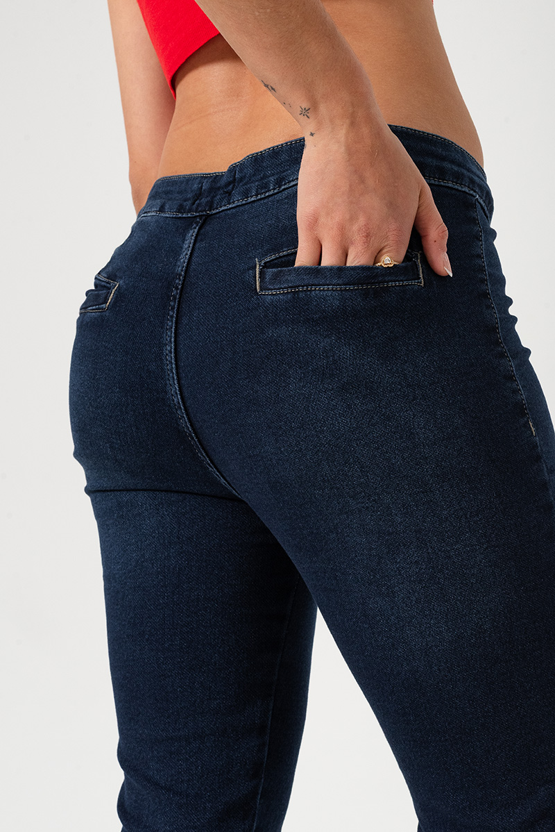 1341 Capri Bolsillo Chino Azul - HER%20JEANS-18.jpg