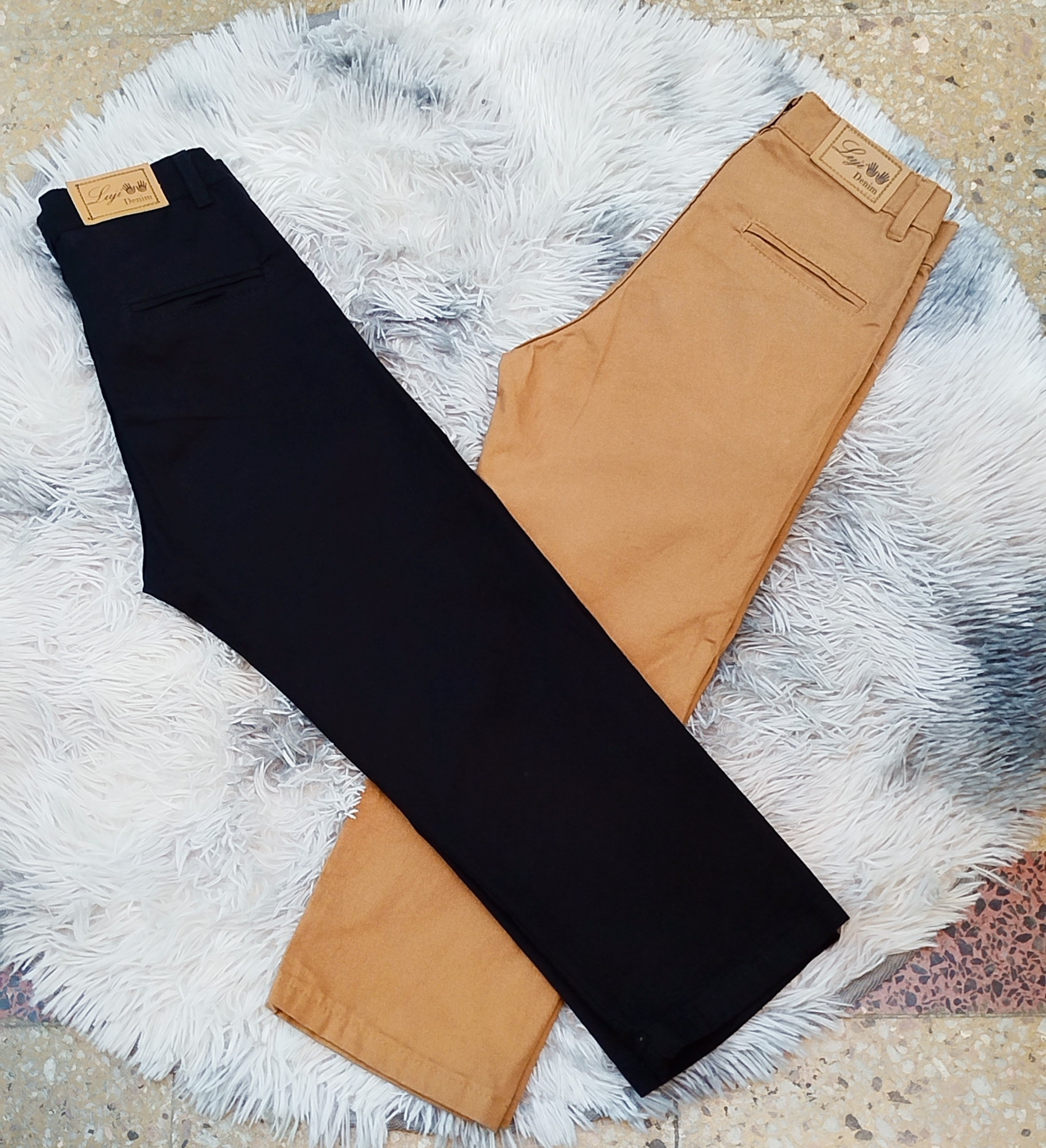 Corte Chino Recto para Niños, Camel, Negro - Imagen 3