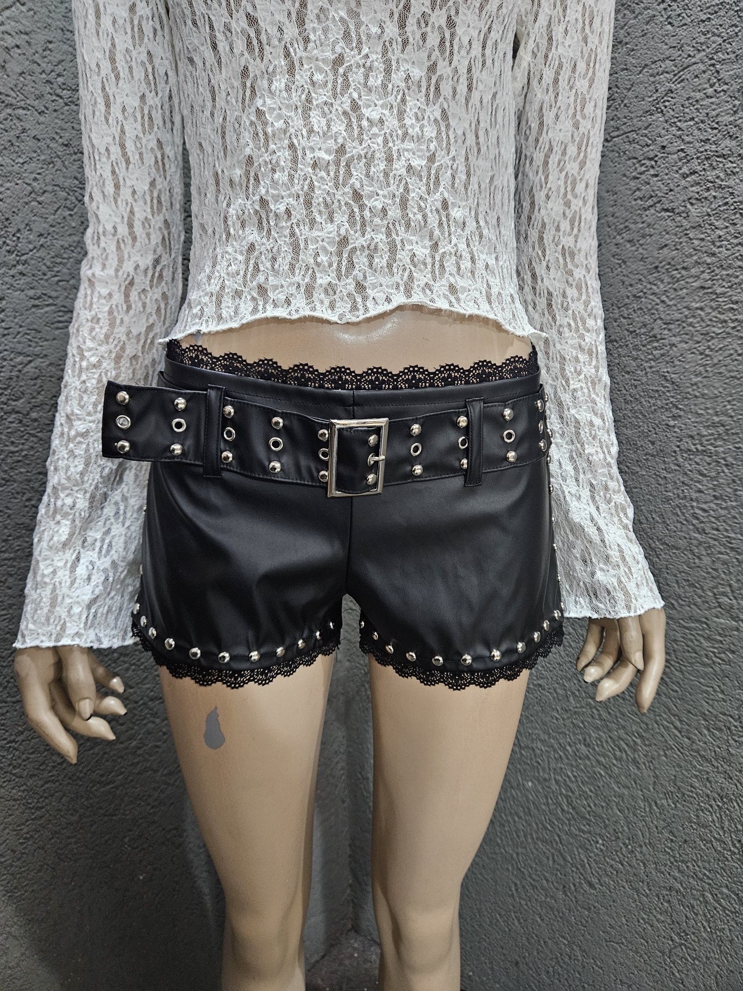 Short Engomado Puntilla - Imagen 2