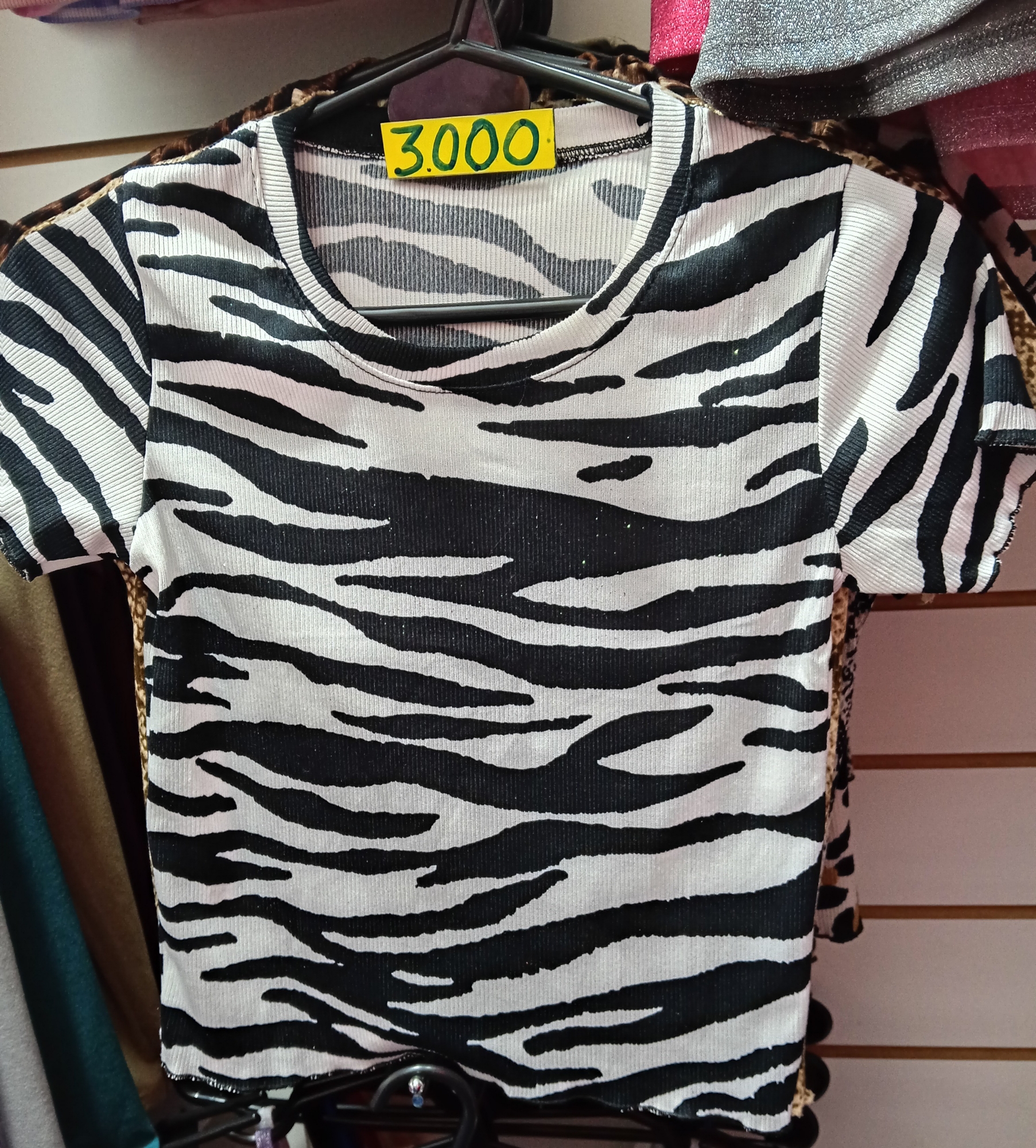 Remera Básica con Rulete - Imagen 2
