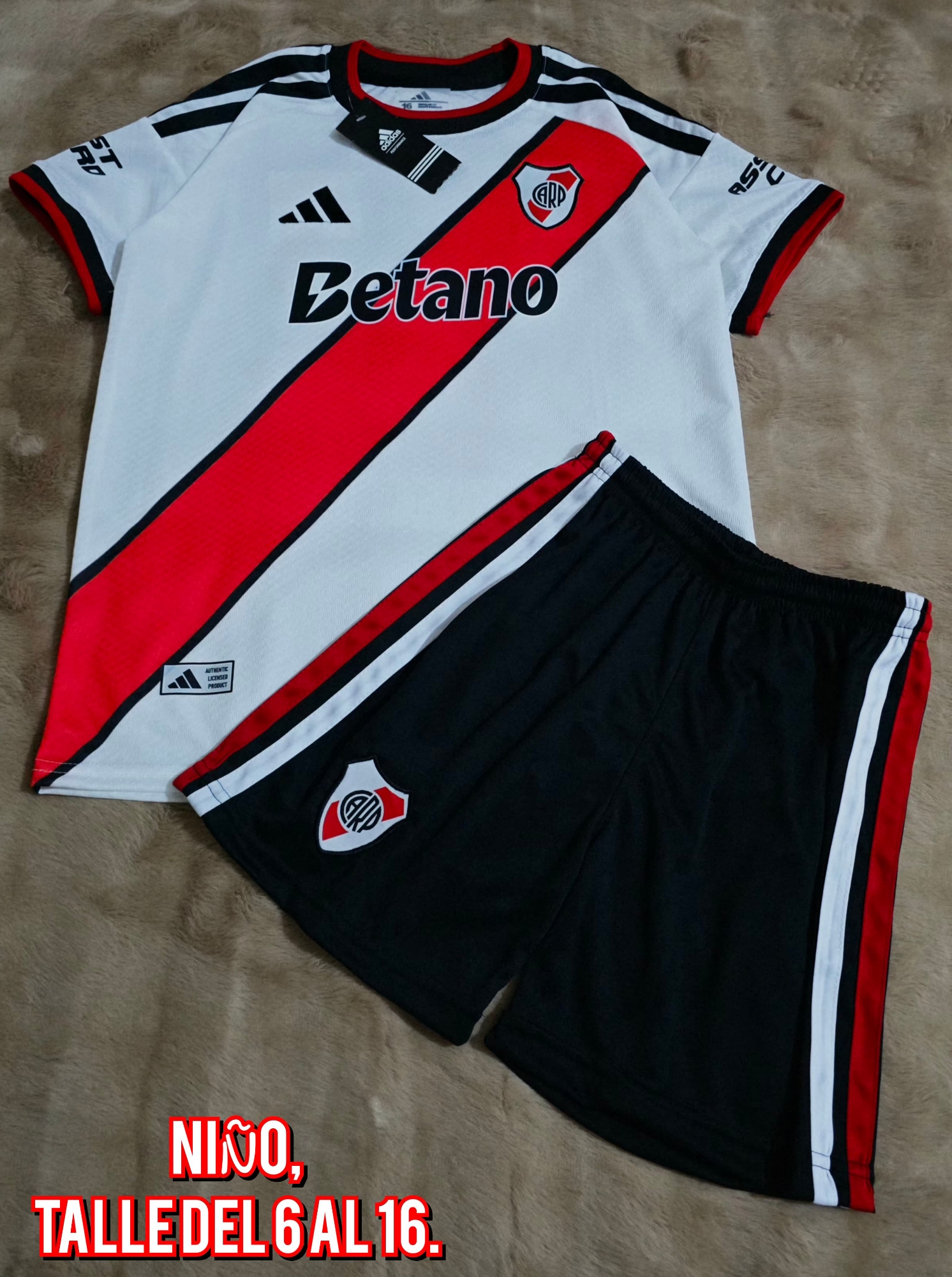 Conjunto Titular River Plate ,niño. - Imagen 2