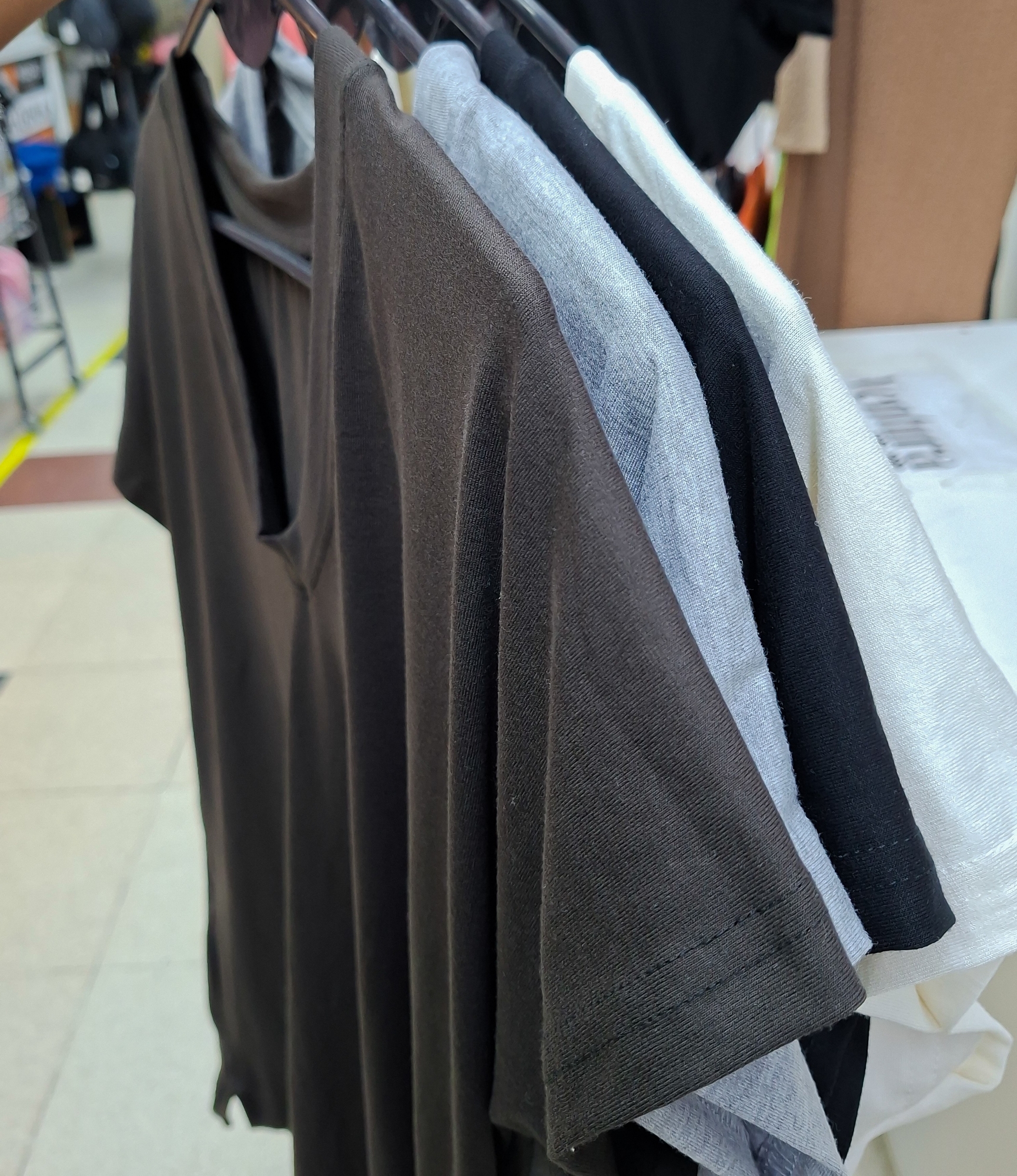 Remera Modal - Imagen 2