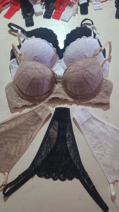 Conjunto con Aro de Encaje