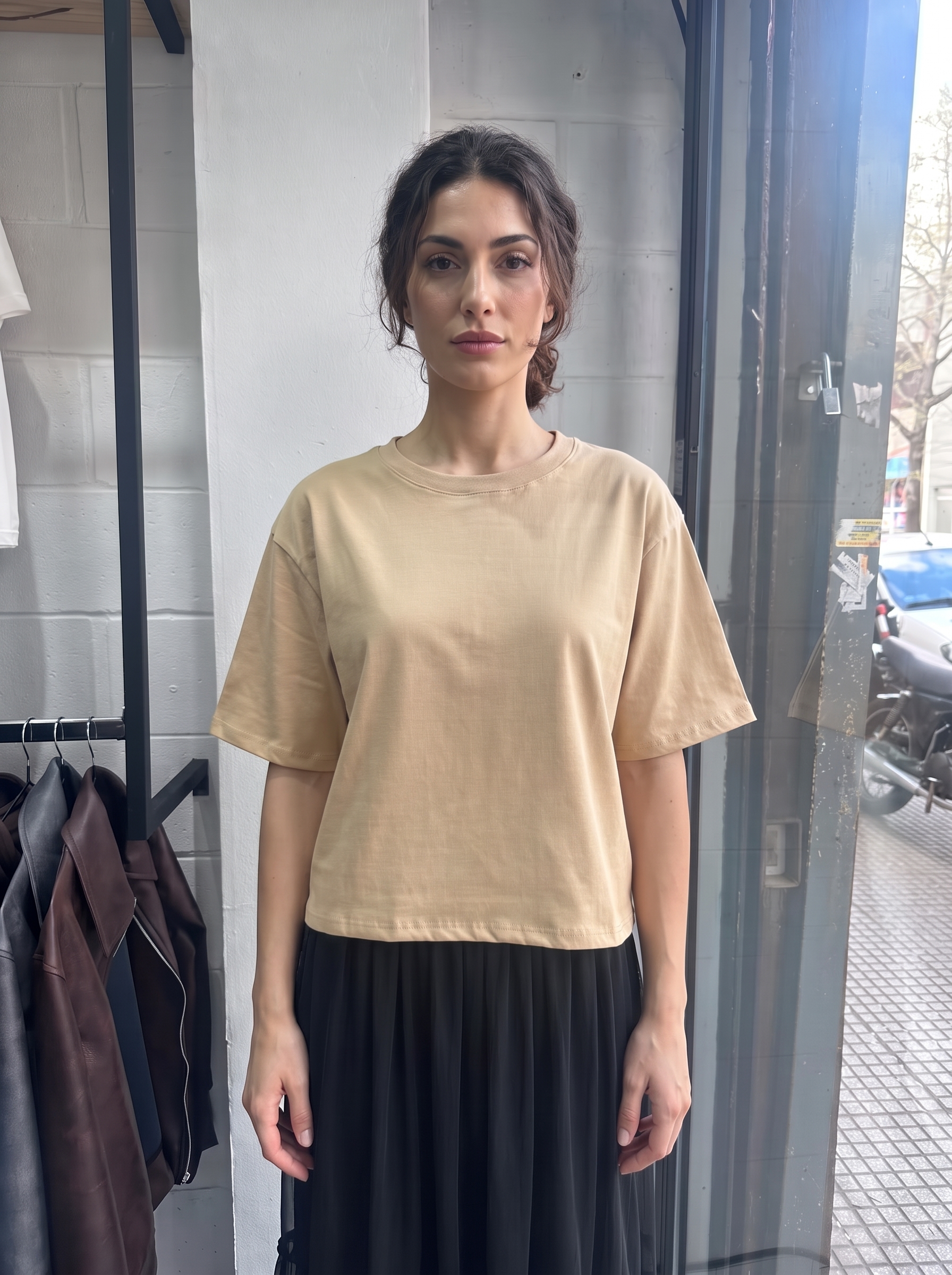 Remera Mujer Boxy Fit Algodón Premium Peinado 20/1  Cuello Redondo - yu.jpeg_2K_20260917143722.jpeg_2K_20260917144035%20-%20copia.jpeg