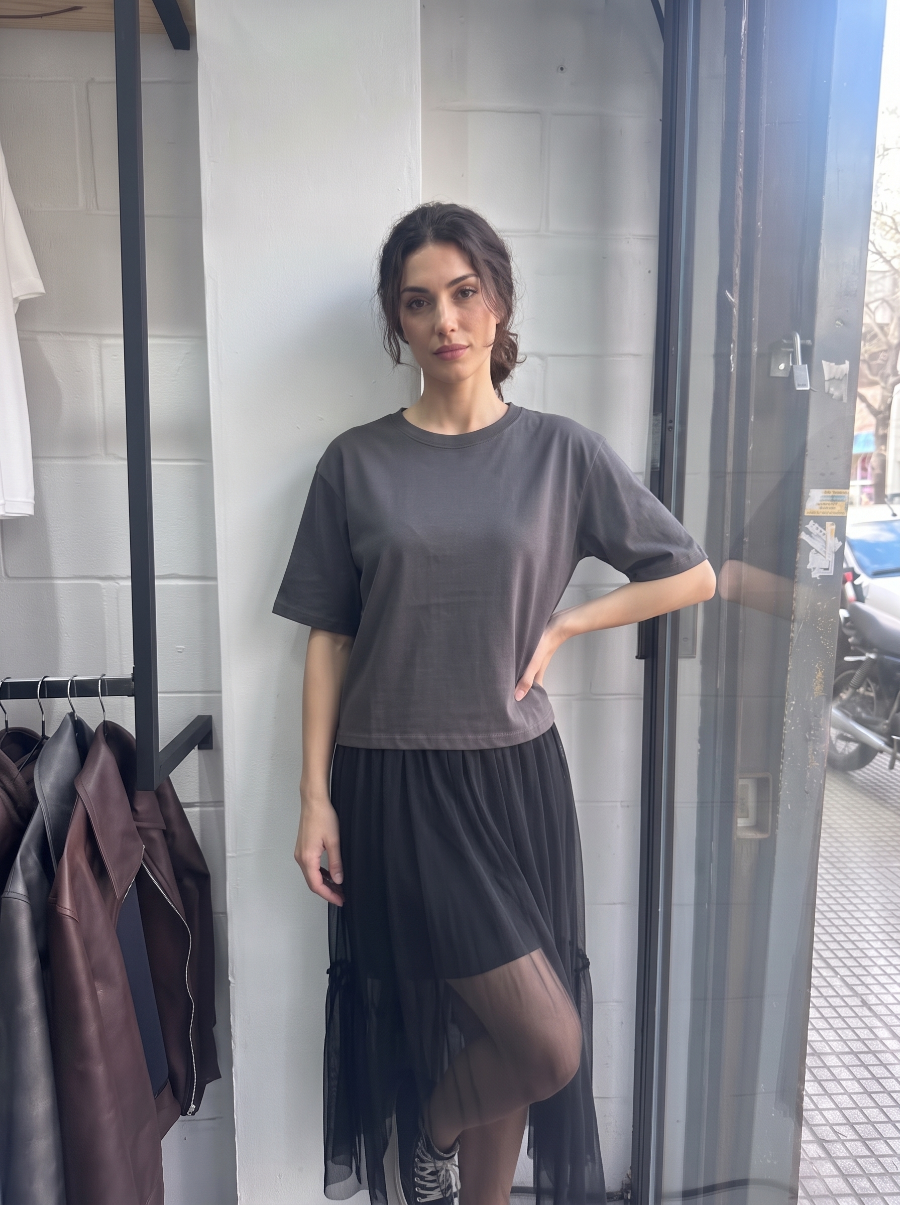 Remera Mujer Boxy Fit Algodón Premium Peinado 20/1  Cuello Redondo - yu.jpeg_2K_20260917143722.jpeg_2K_20260917144035.jpeg_2K_20260917150345.jpeg