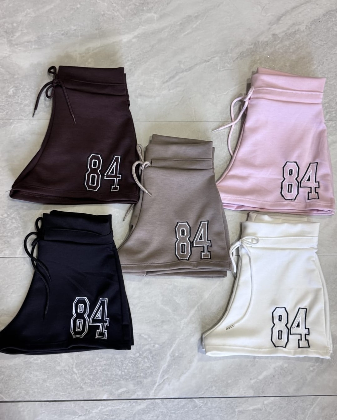 Short 84 - Imagen 2