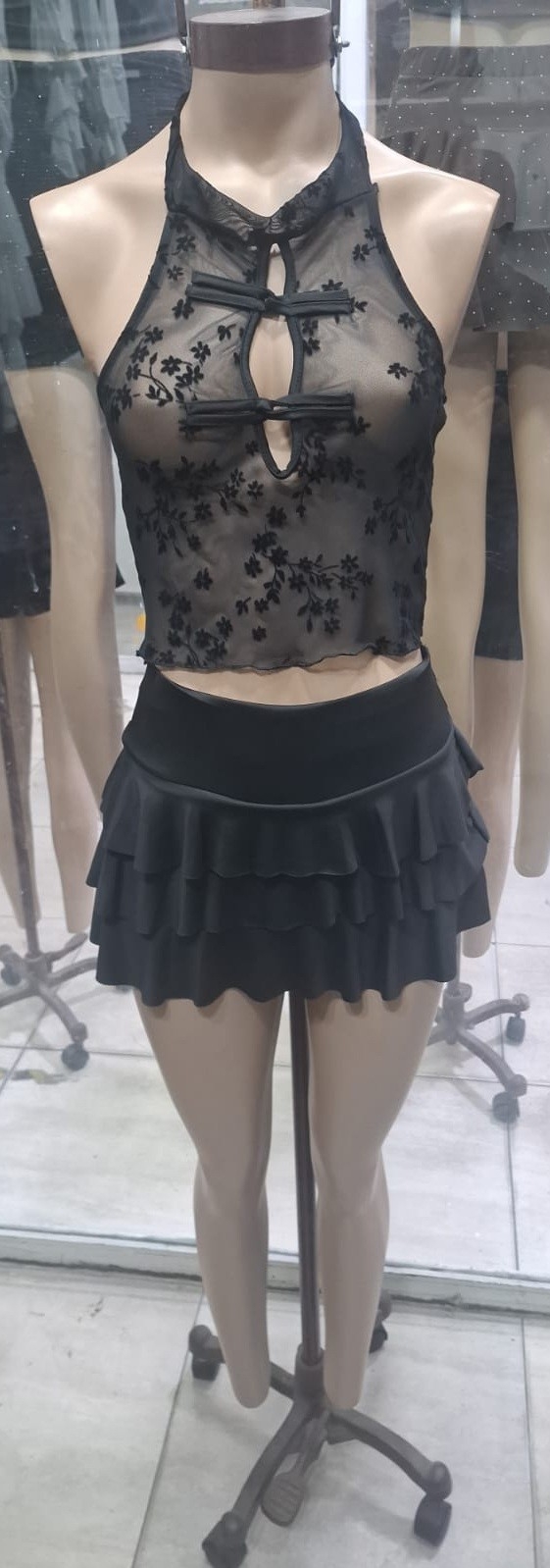Top Halter Asiatico - Imagen 3