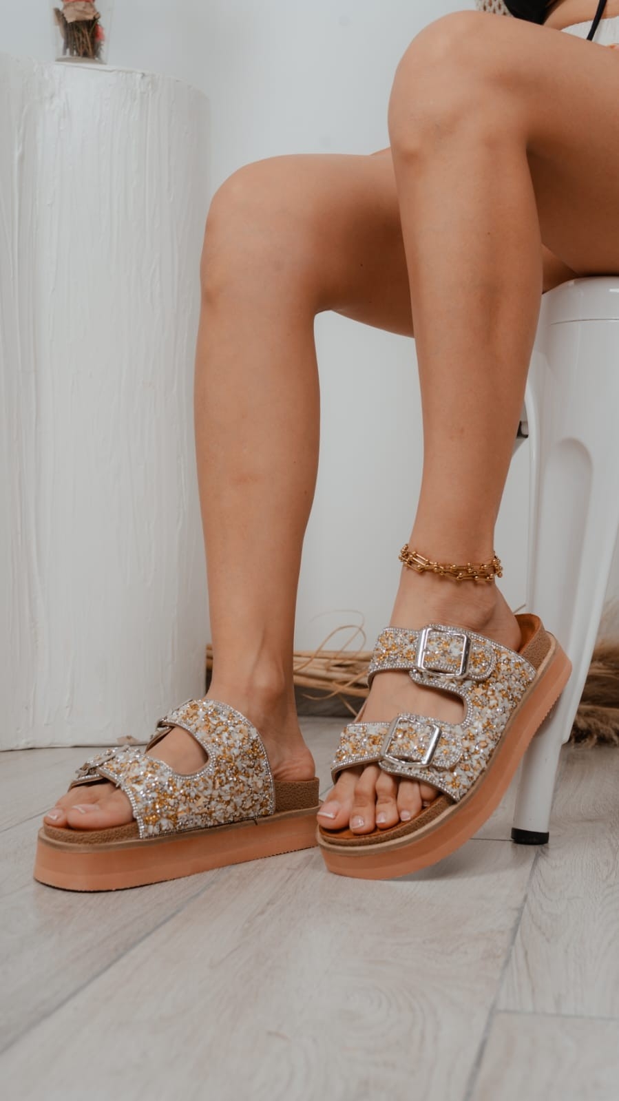 Sandalias con Plataforma y Brillo Becca Suela - Imagen 4