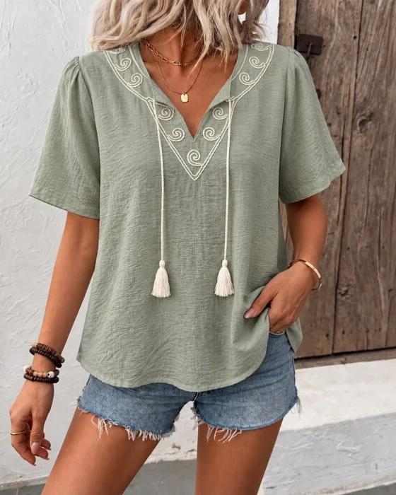 Blusa V Bordado con Flecos