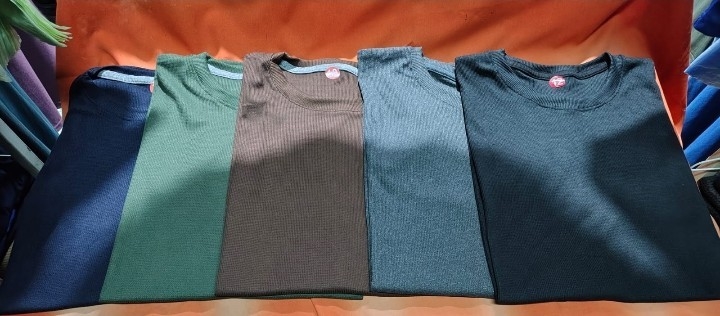 Remera de Wafle Lisas Hombre Talles Especiales - Imagen 4