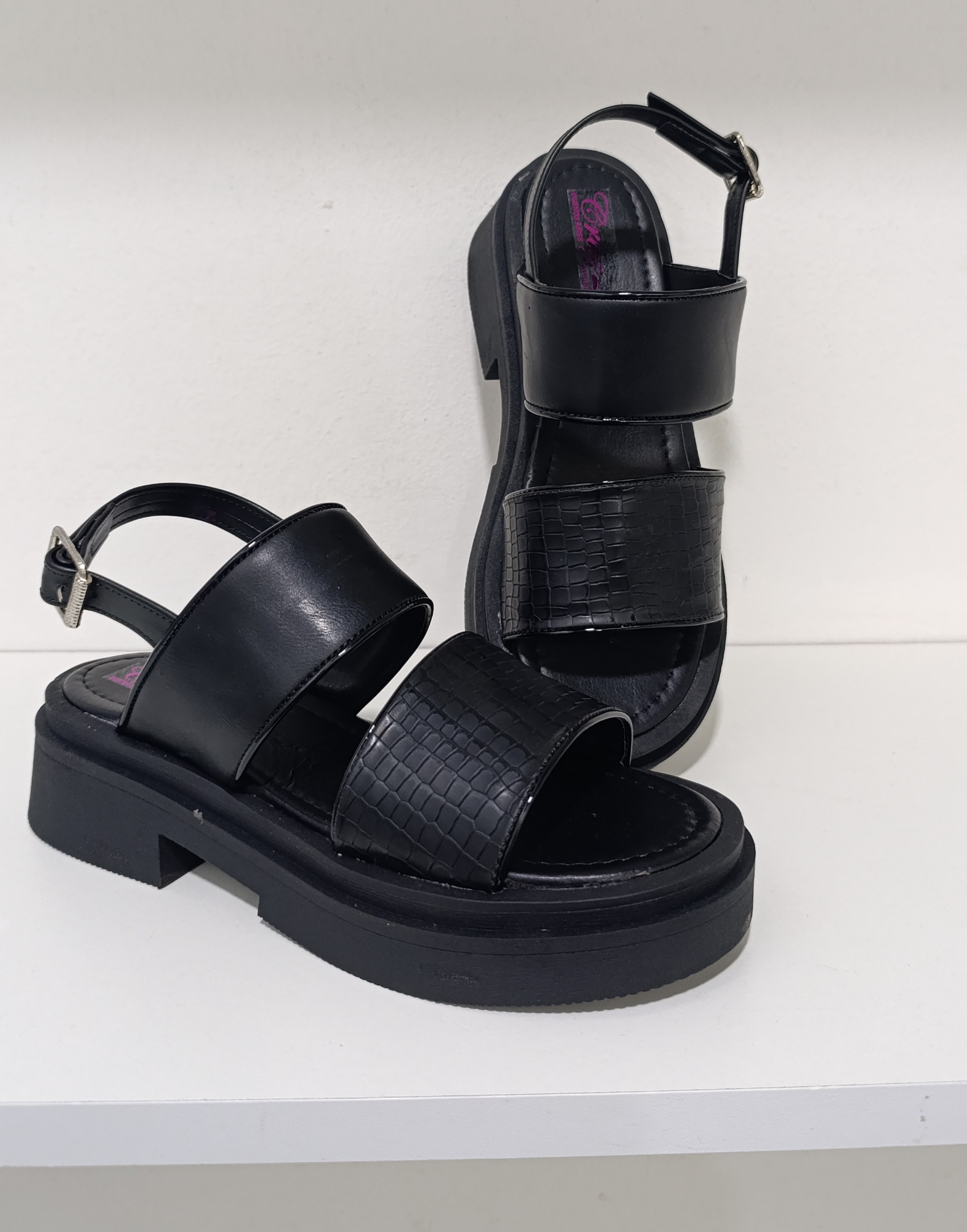 Sandalias Bajas Urbanas y Livianas - Imagen 2
