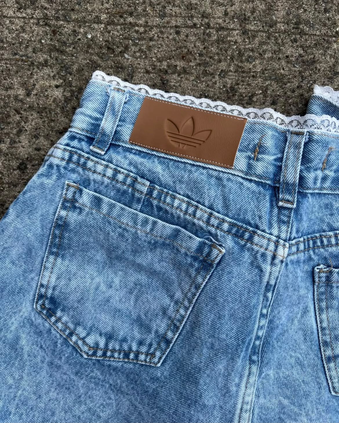 Short Pollera Adi con Encaje - Imagen 3