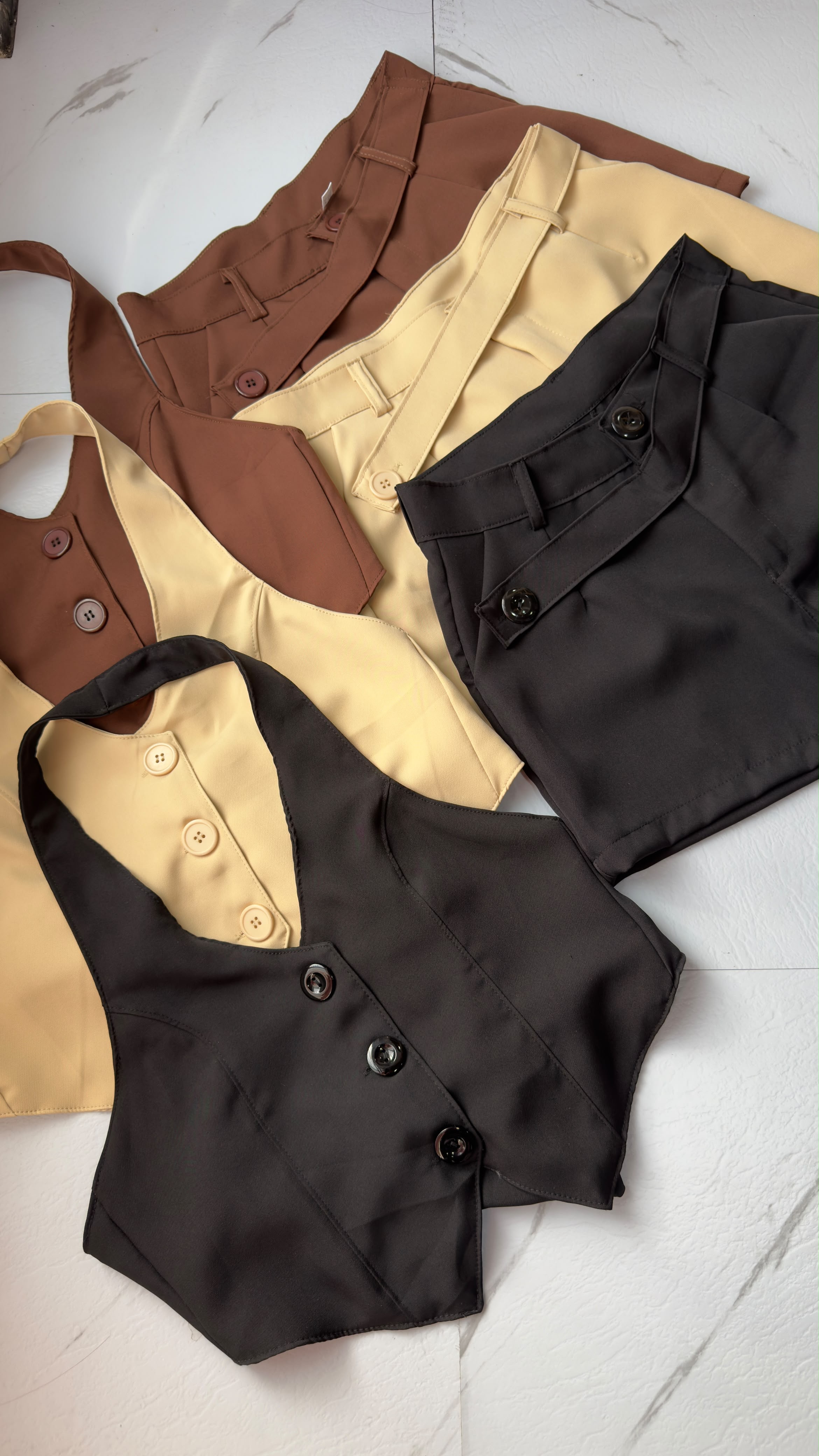 Conjunto Sastrero - 097287c5-a85e-4128-afc2-aff95c8bf545.jpeg