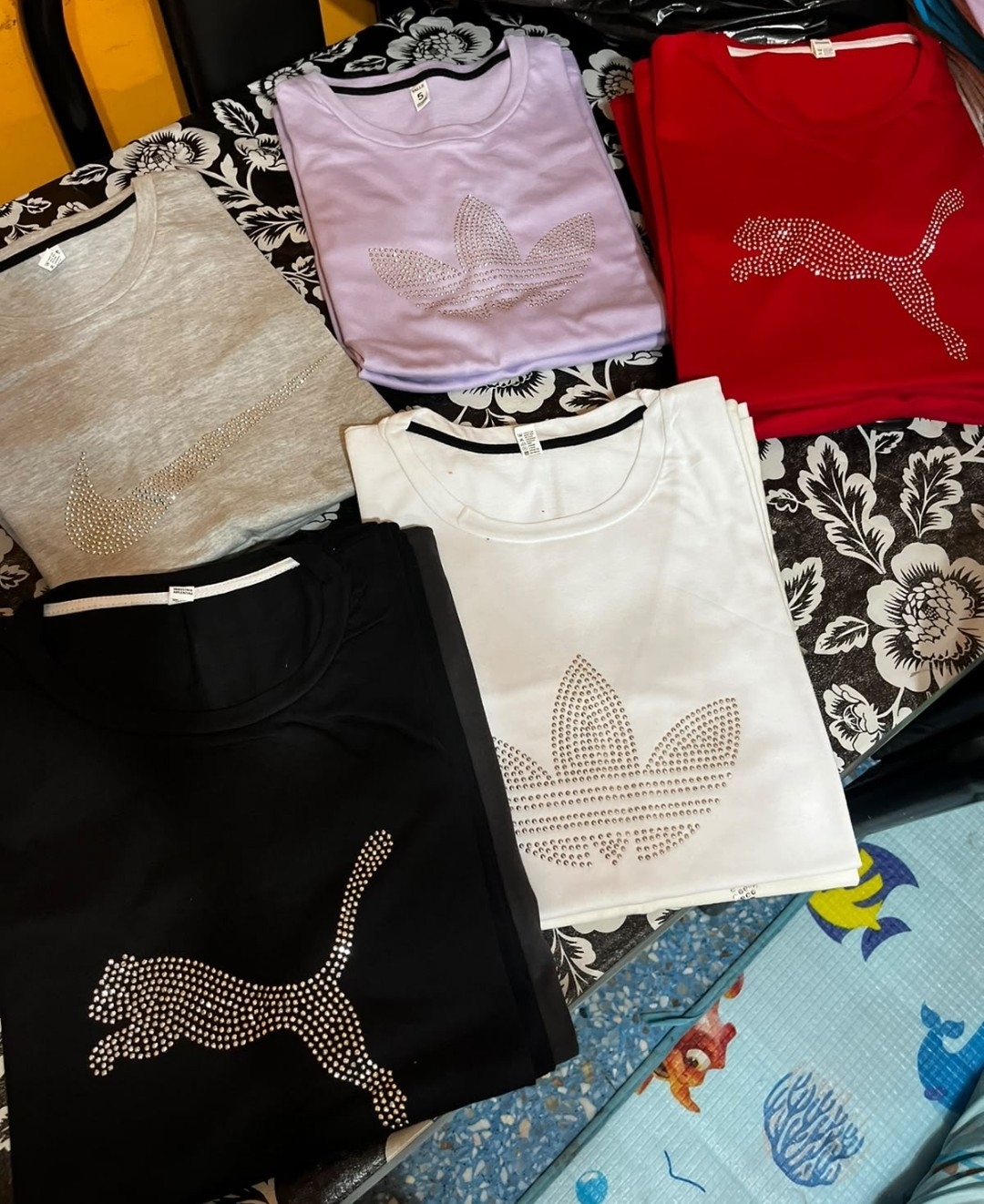 Remera con Strass - Imagen 2