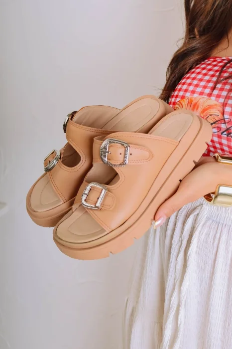 Sandalias Mara Doble Hebilla Beige