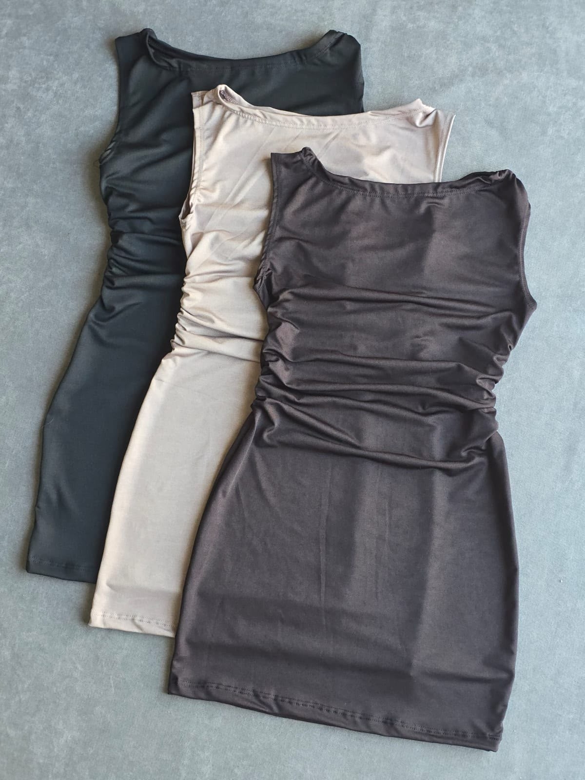 Vestido Cuello Bote - Imagen 2