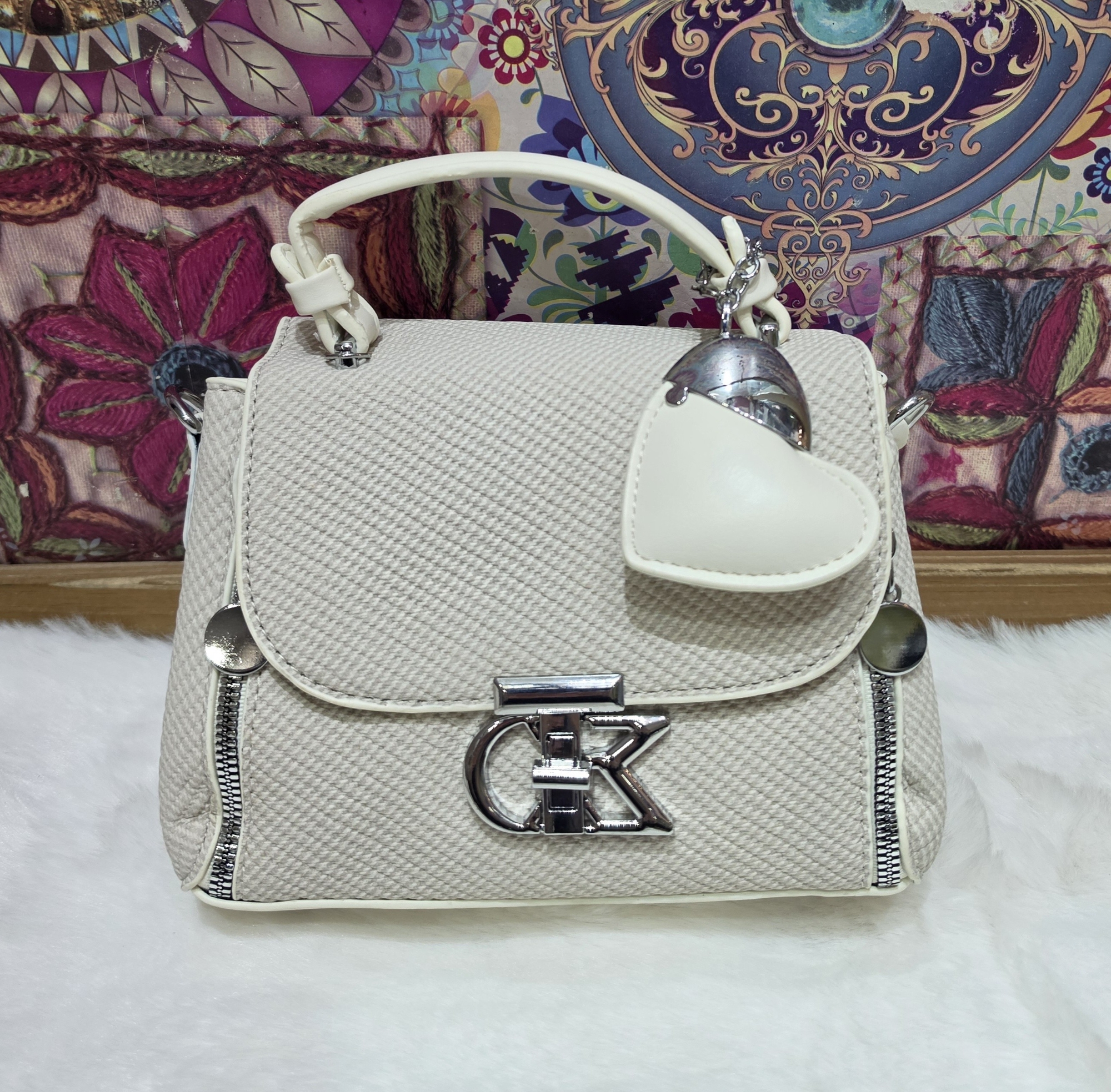 Carterita Morral Excelente Calidad con Tira Larga Desmontable y Llavero - Imagen 3