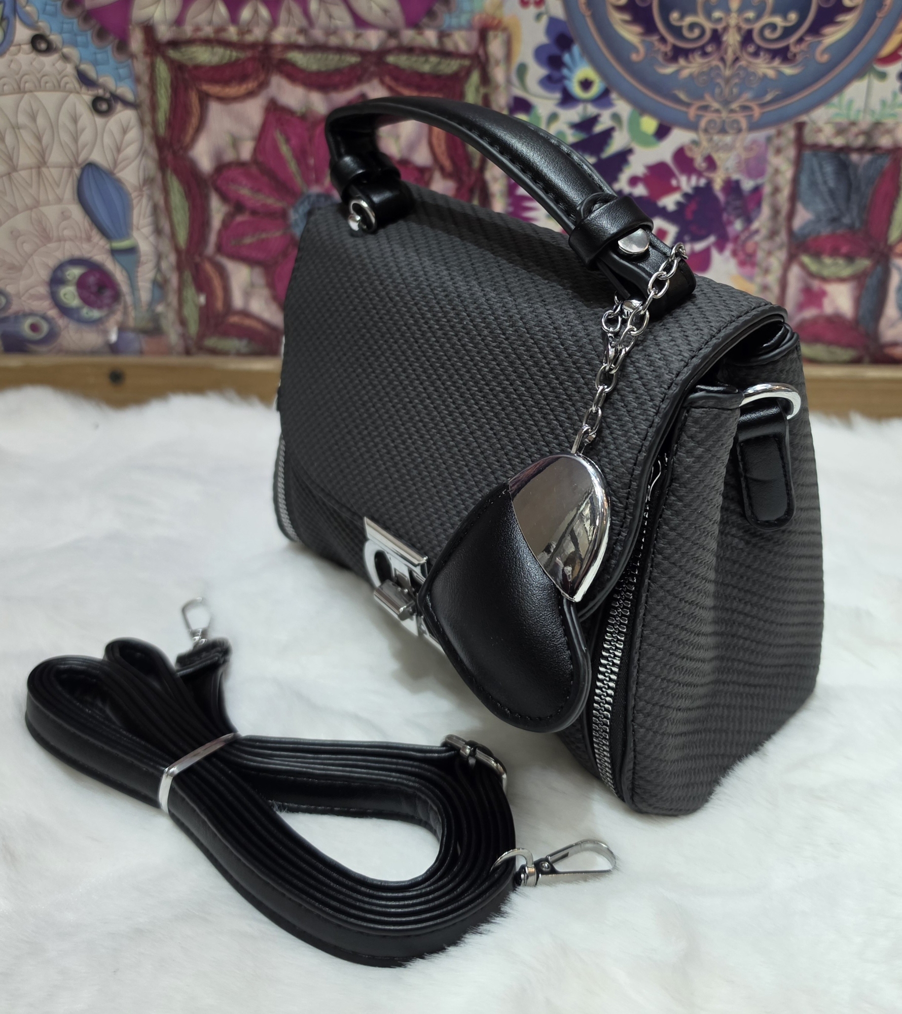 Carterita Morral Excelente Calidad con Tira Larga Desmontable y Llavero - Imagen 7