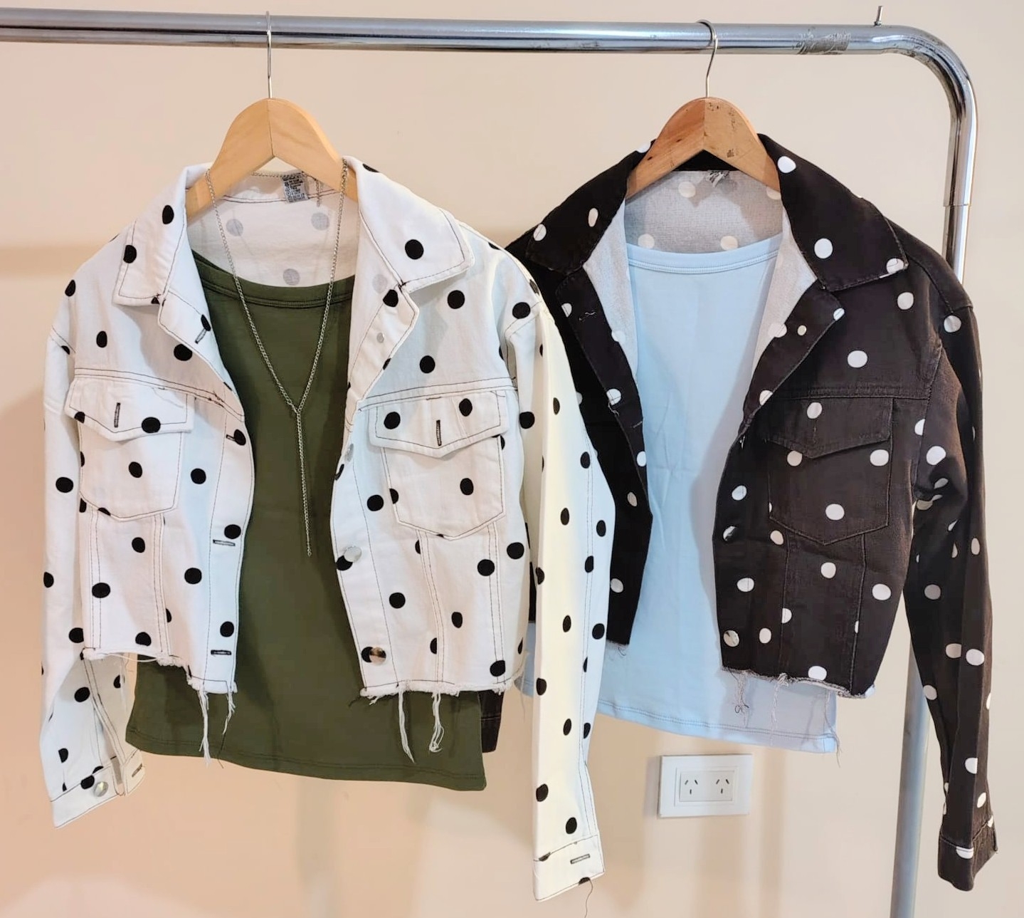 Campera Lunares de Gabardina!!! - Imagen 2
