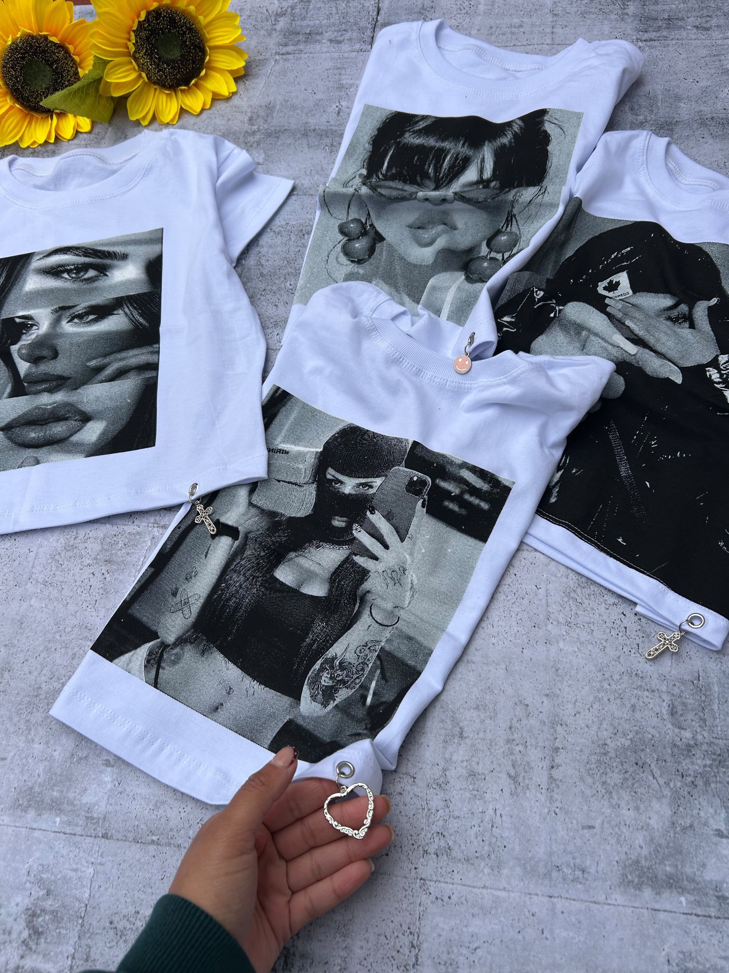 Baby Tee con Aplique - Imagen 7