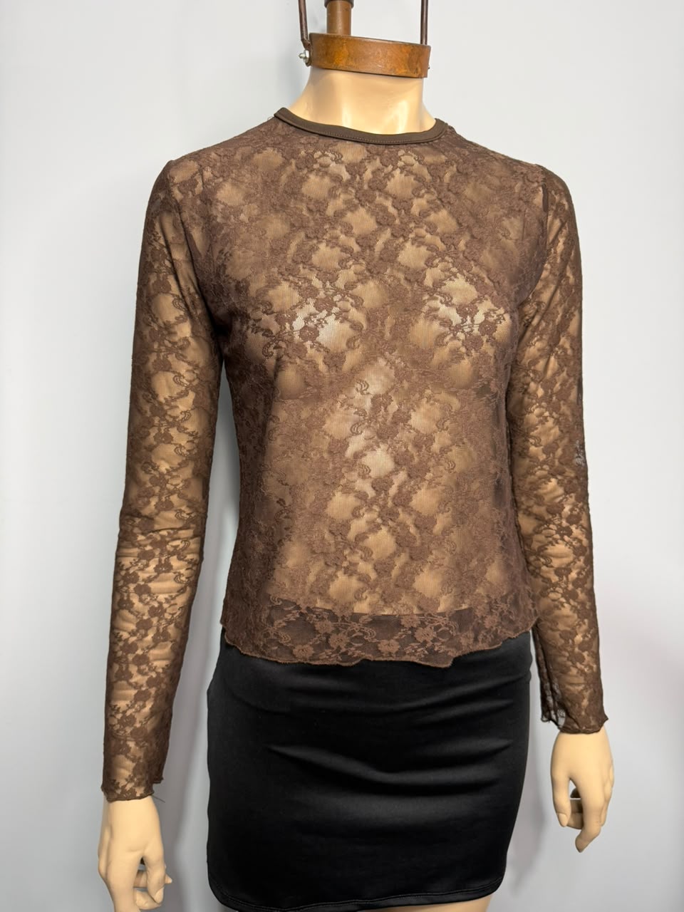 Remera Manga Larga Encaje - WhatsApp%20Image%202026-09-20%20at%201.29.10%20PM%20(1).jpeg