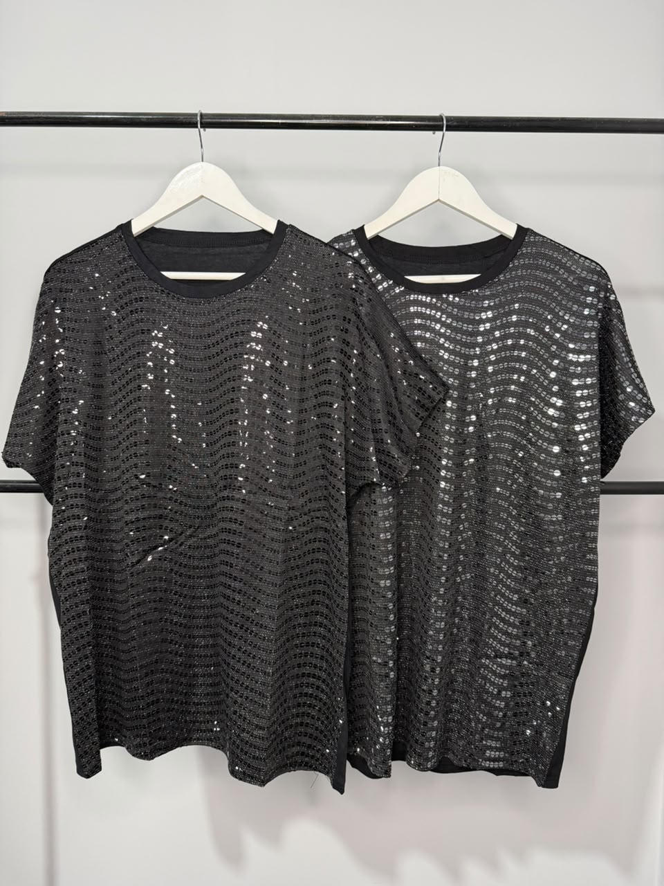 Importado Blusa Lentejuela - WhatsApp%20Image%202026-09-20%20at%201.29.23%20PM%20(1).jpeg