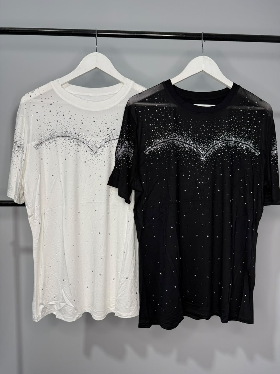 Importado Blusa Tul Strass V - WhatsApp%20Image%202026-09-20%20at%201.29.16%20PM.jpeg