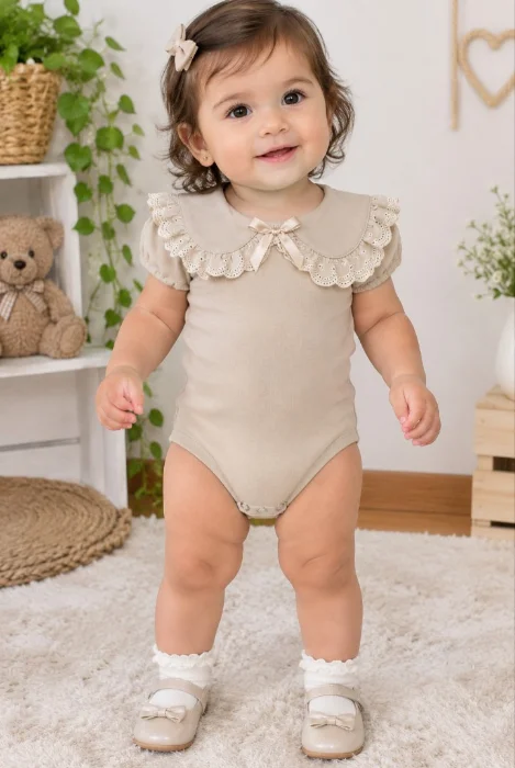Body con Cuello Babero