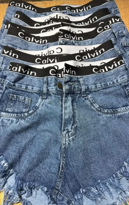 Short Jeans