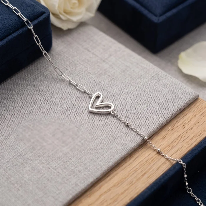 Pulsera de Corazon y Cadena de Pelotitas y Eslabones