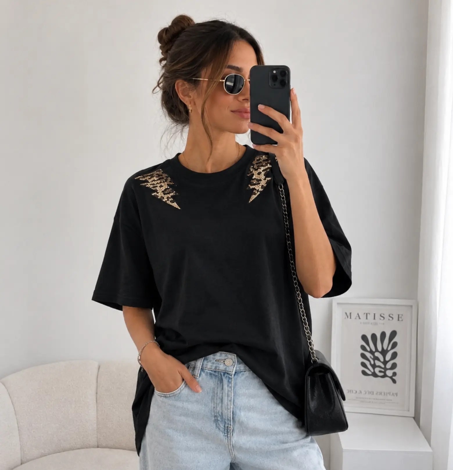 Remeras con Apliques Cuello Redondo - Imagen 2
