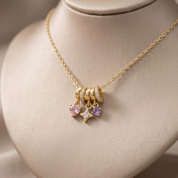 Collar con Circones en Corazon y Diamante en Dorado