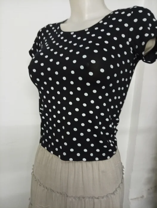 Remeras con Lunares