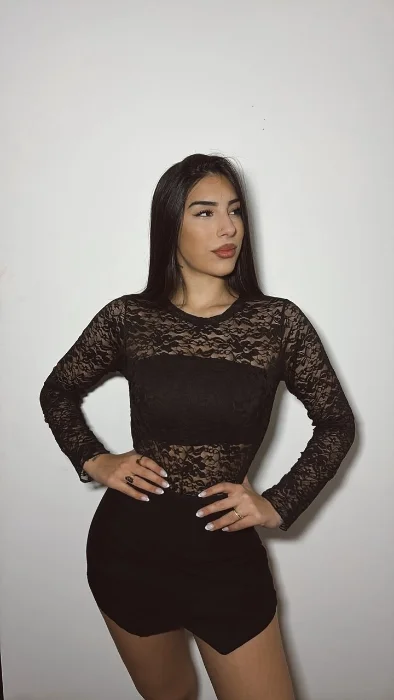 Remera de Encaje