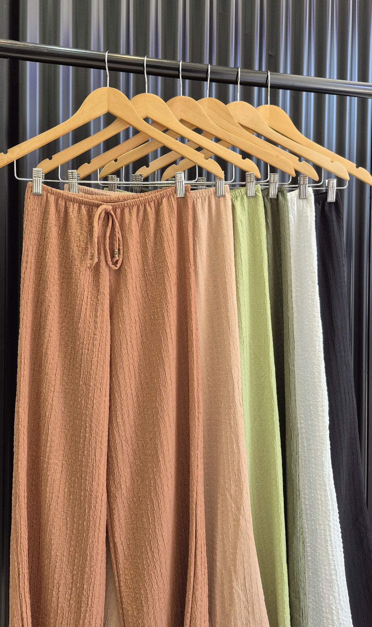 Pantalón Hawaii con Bolsillos - Imagen 3