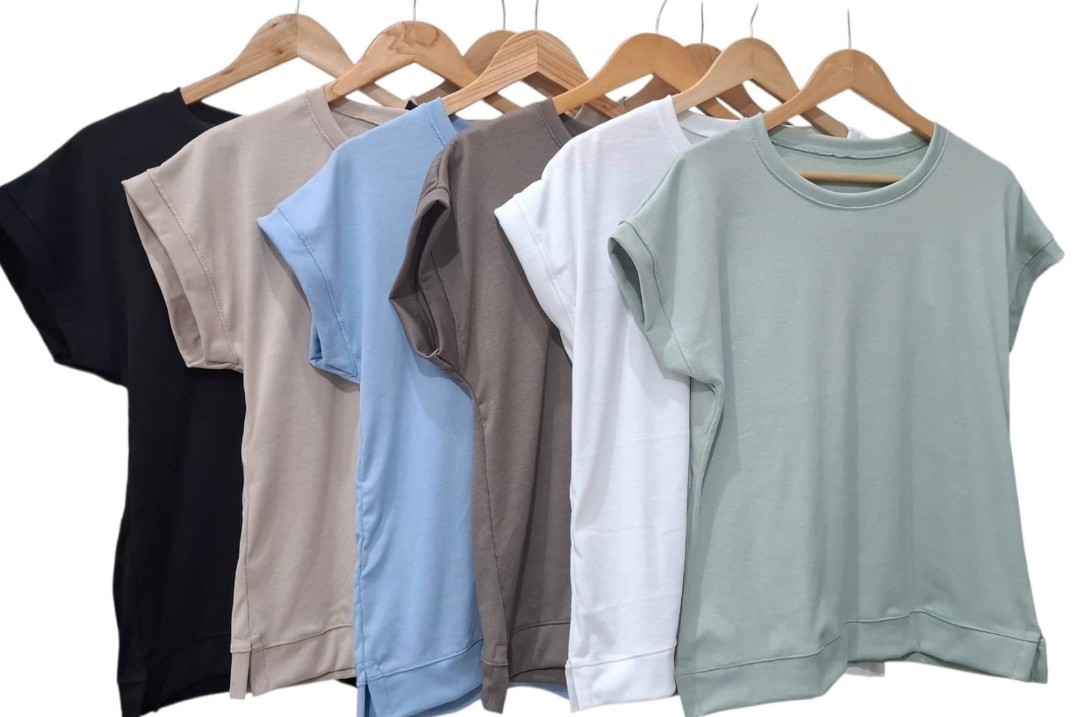 Remera con Tajo Malville Viscosa - Imagen 2