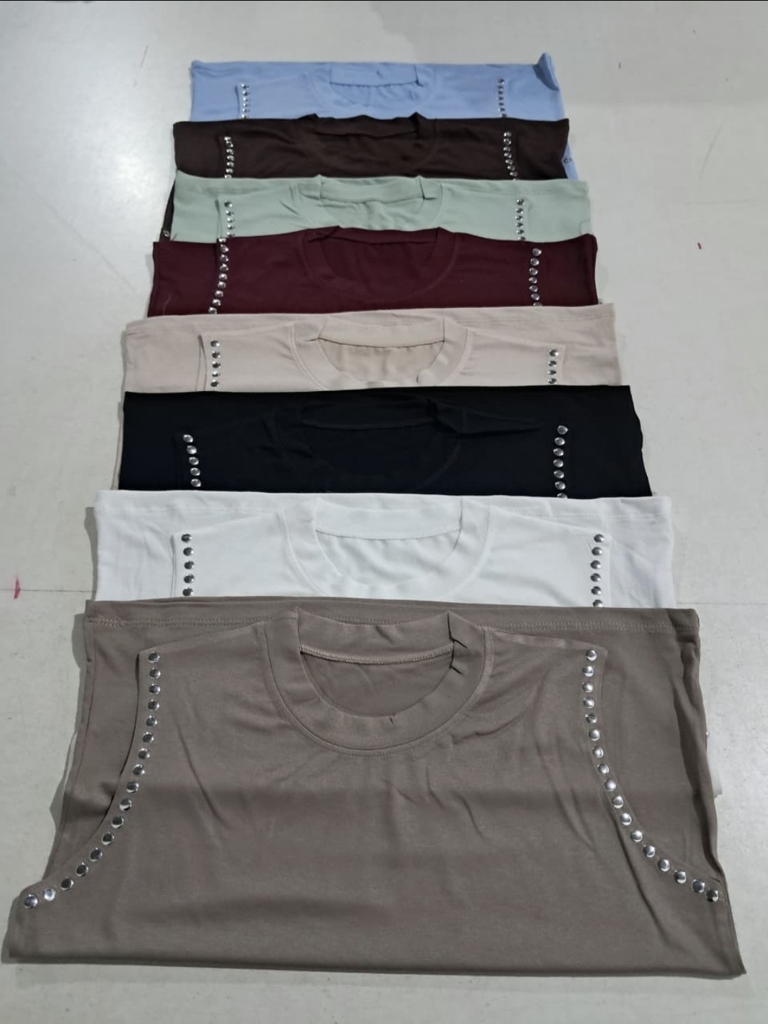 Musculosas con Tachas - Imagen 2