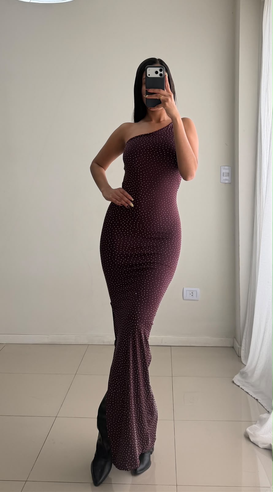 Vestido Asimétrico Brillo - d41df2c3-9d5c-40f6-9e76-0f68e7101721.jpeg